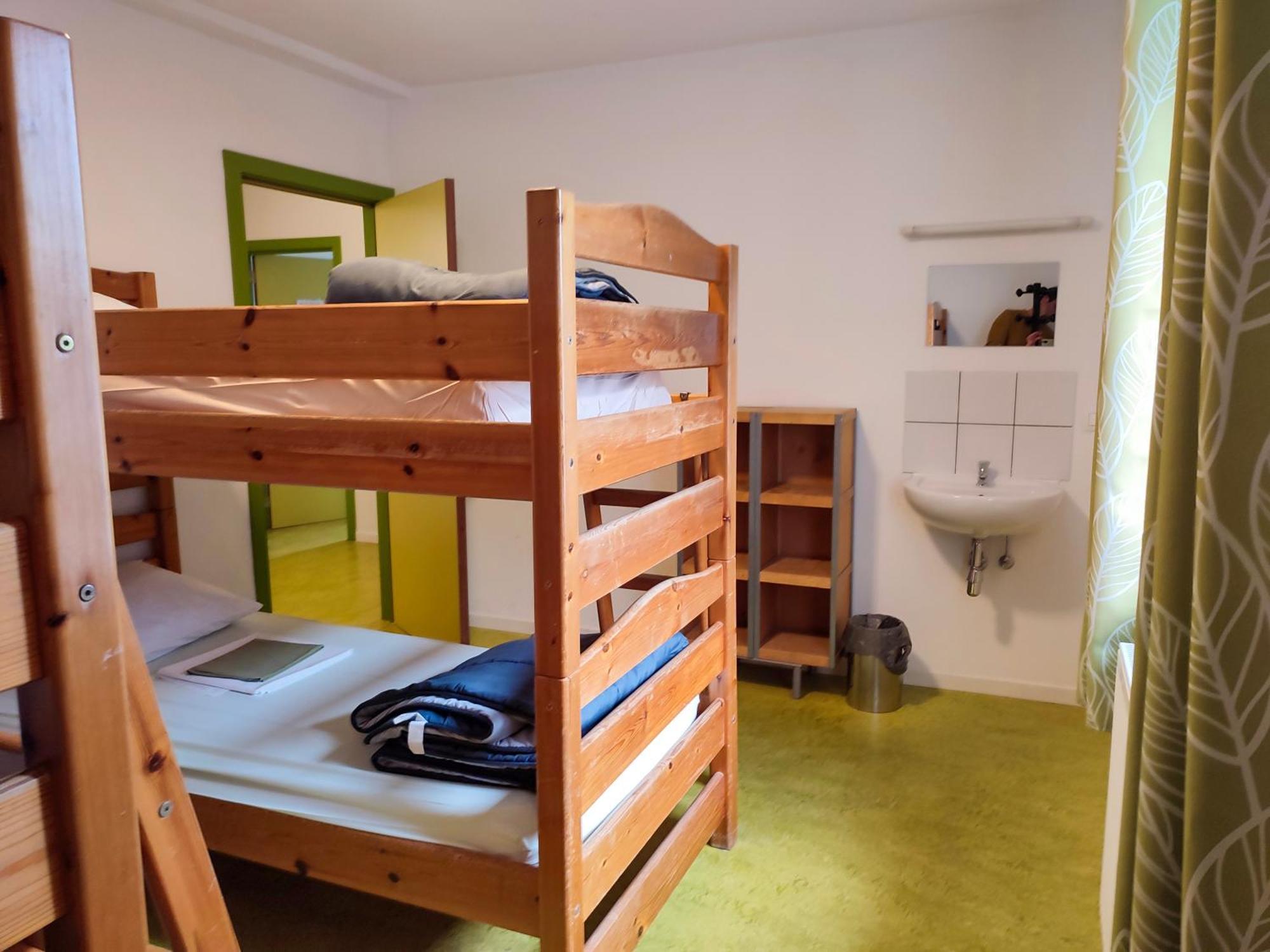 Le Fagotin - Youth Hostel Stoumont Eksteriør bilde