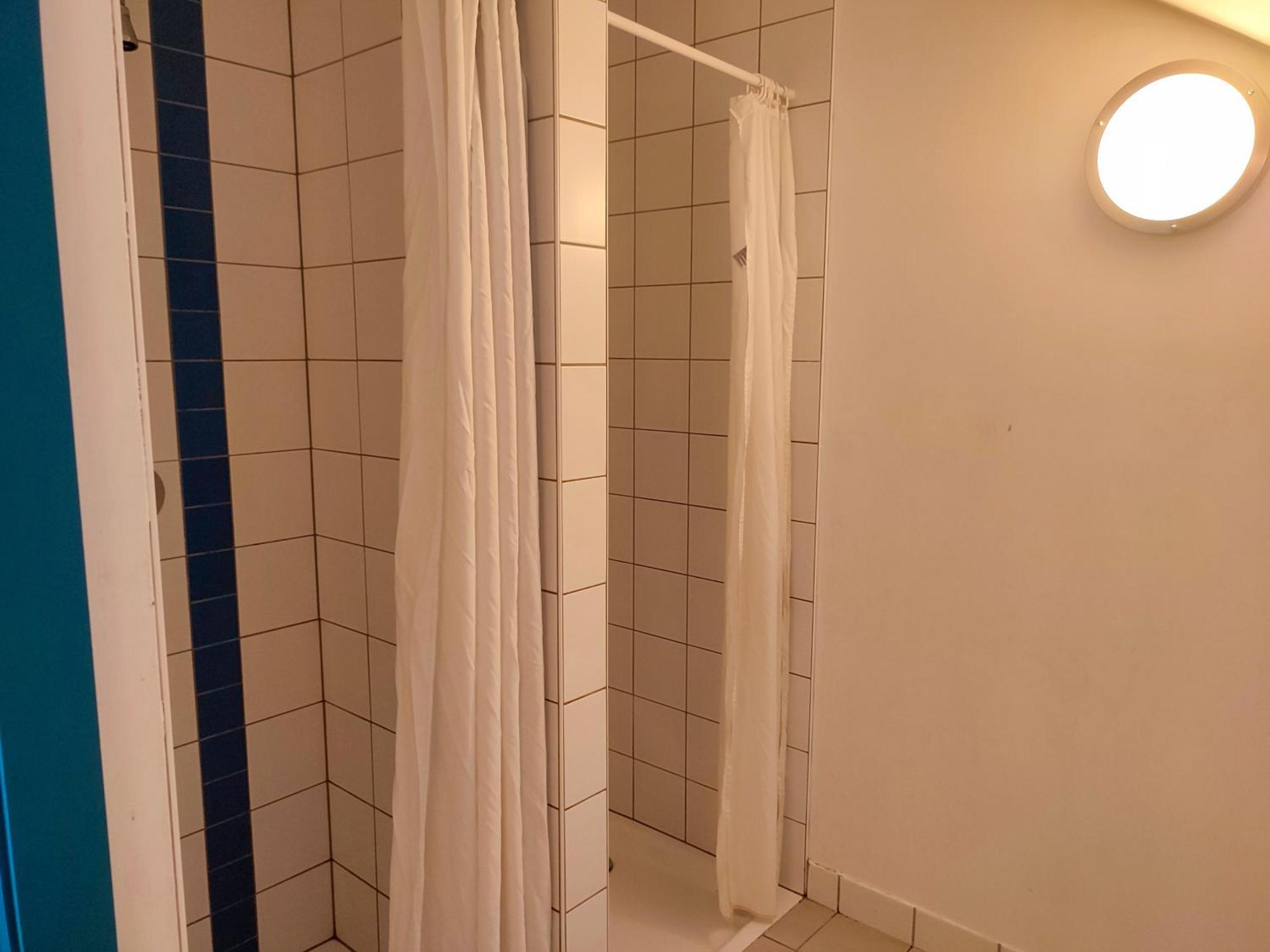Le Fagotin - Youth Hostel Stoumont Eksteriør bilde