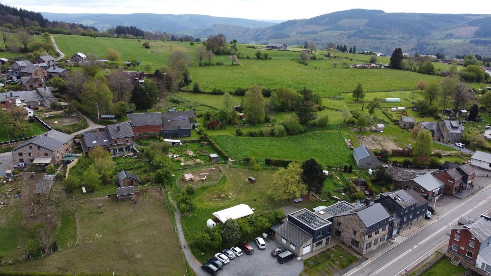 Le Fagotin - Youth Hostel Stoumont Eksteriør bilde