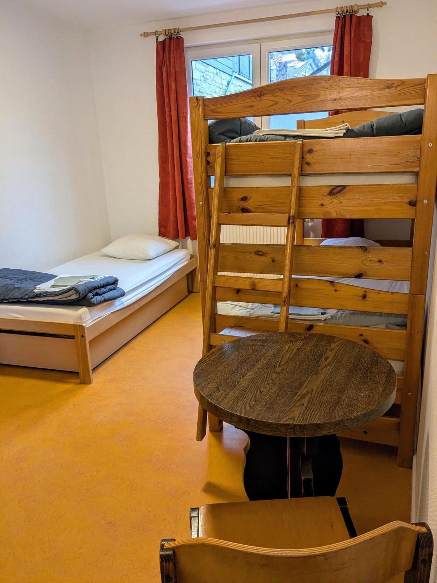 Le Fagotin - Youth Hostel Stoumont Eksteriør bilde