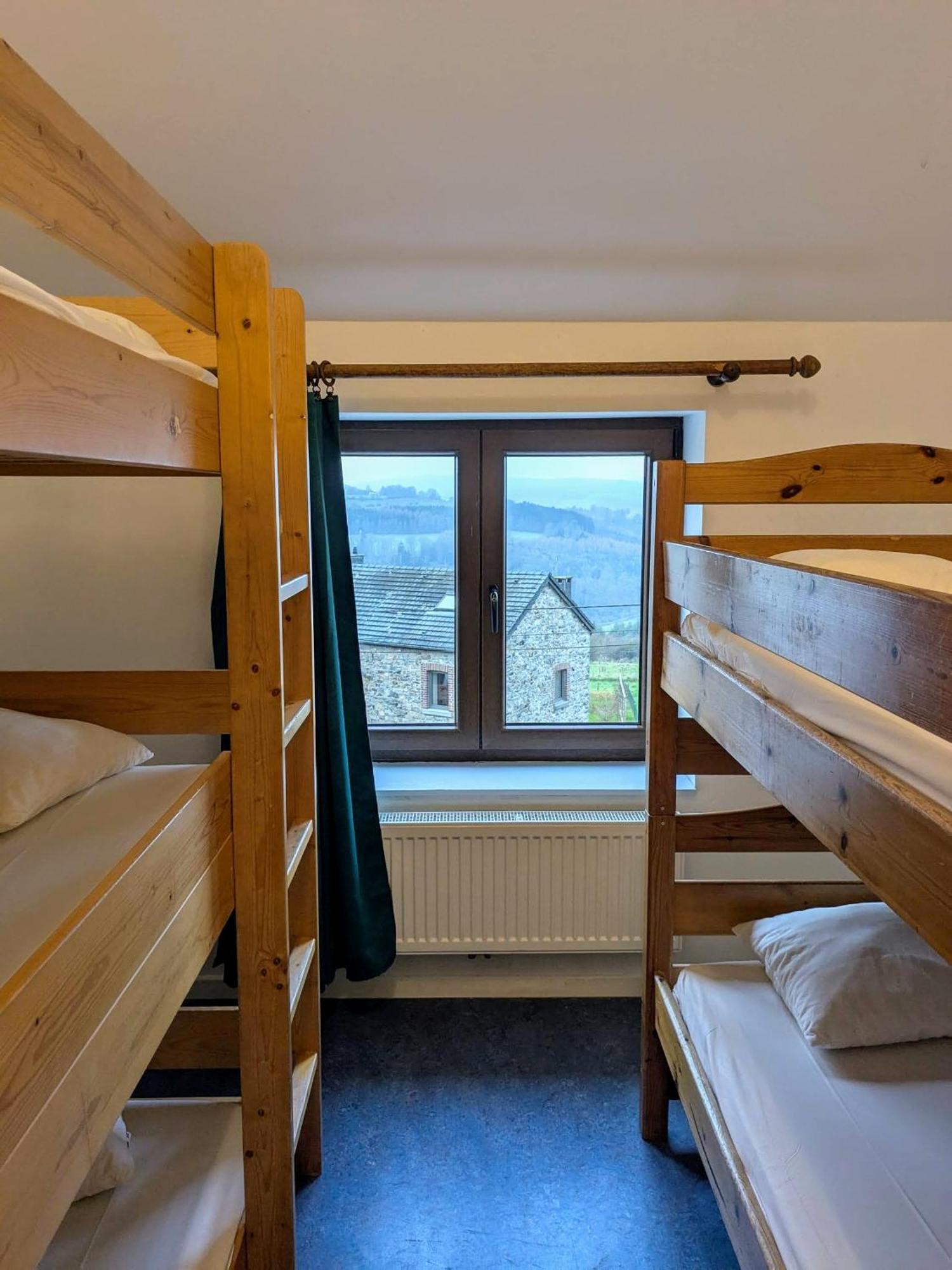 Le Fagotin - Youth Hostel Stoumont Eksteriør bilde