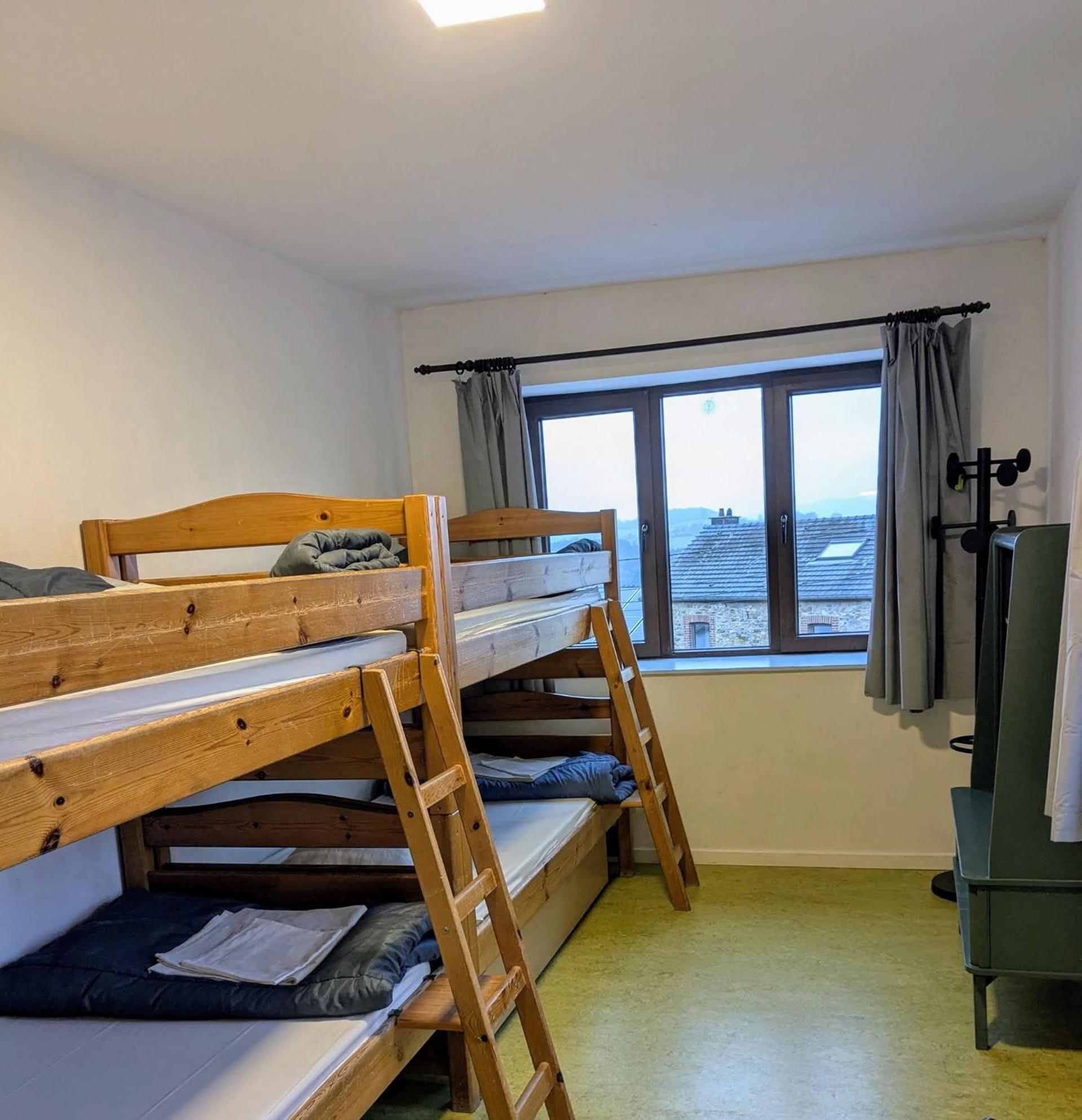 Le Fagotin - Youth Hostel Stoumont Eksteriør bilde